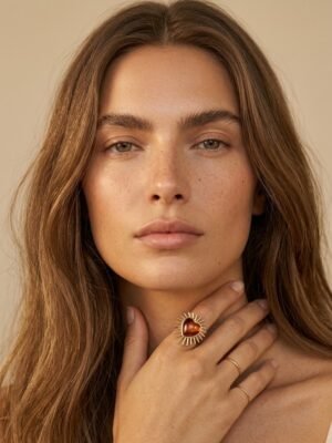 Bague Albane – Cœur résine or