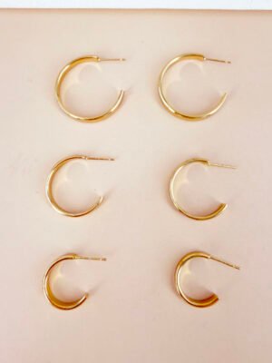 Boucles d’oreilles Gabrielle – Lot de 3 paires de créoles acier inoxydable or