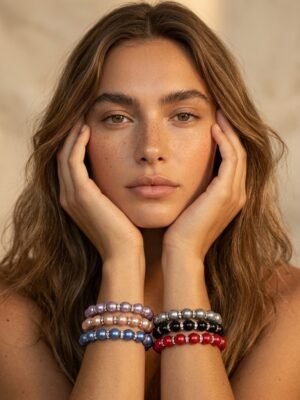 Bracelet Elena – Lot de 12 bracelets perles grelots charms multicolore