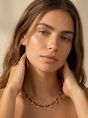 Collier Lena – Fin perles de pierres doré