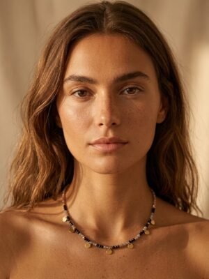 Collier Manon – Fin perles de pierres doré