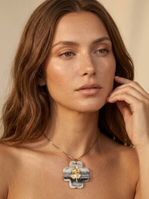 Collier Salome – Doré en acier inoxydable