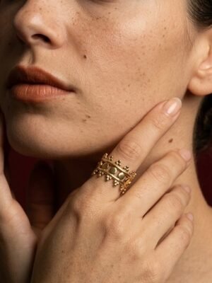 Bague Flora – Motif couronne et croisillons
