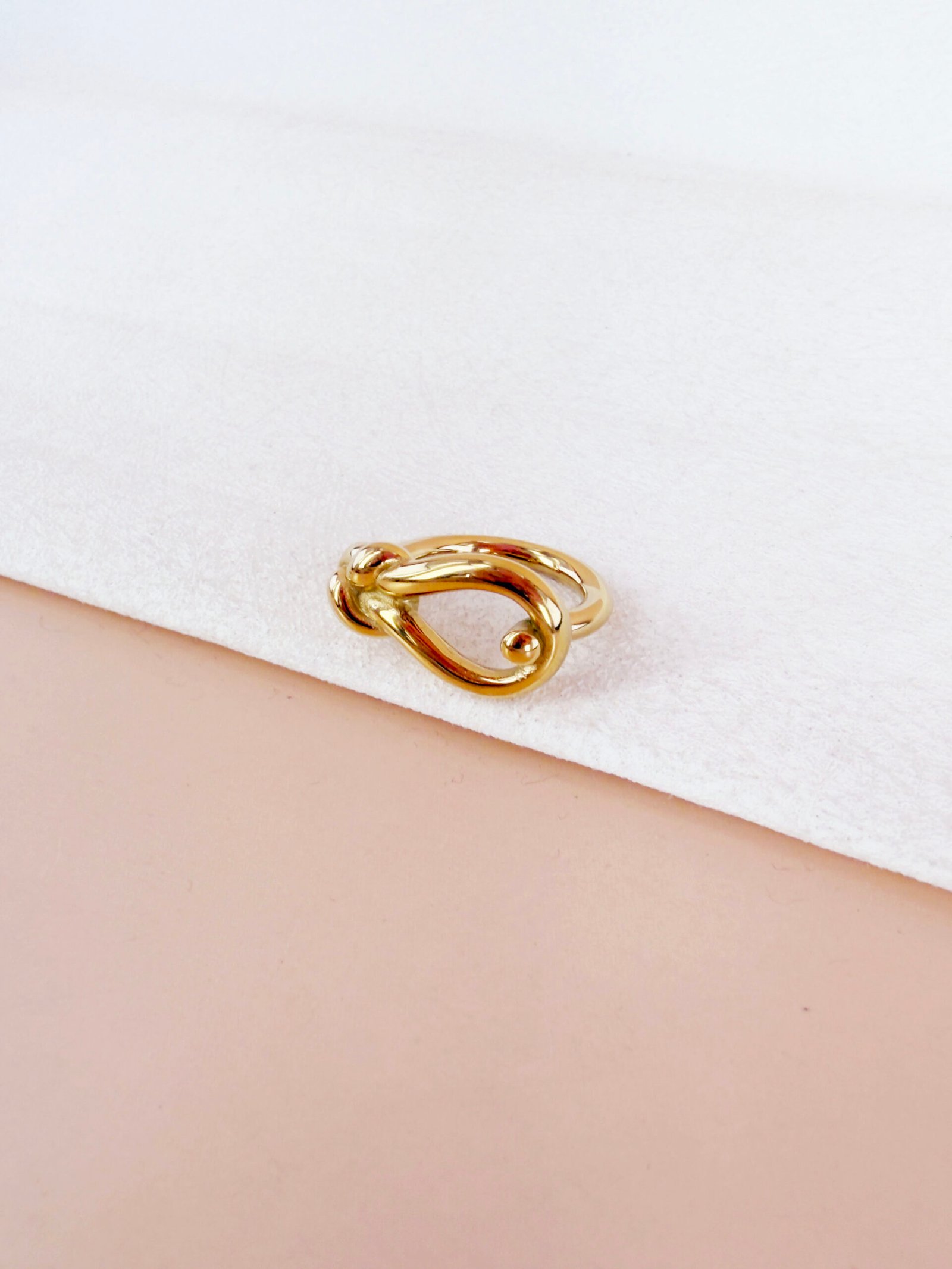 Bague Enora - Motif nœud doré – Image 3
