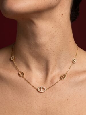 Collier Garance – Motif maille marine sur chaîne fine
